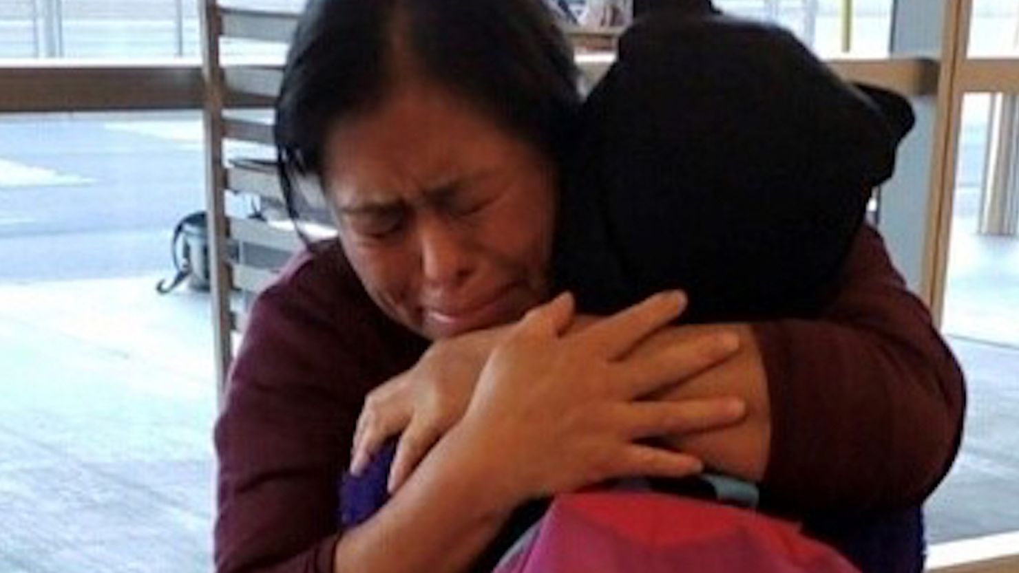 Vilma Carrillo has reunited with her 12-year-old daughter, Yeisvi, after  246 days apart. 