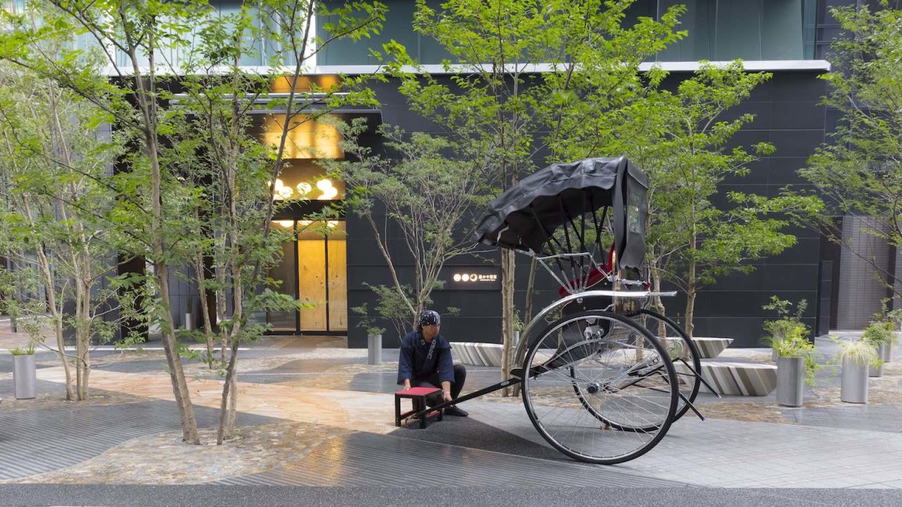Hoshinoya Tokyo is located in the city's Otemachi neighborhood.