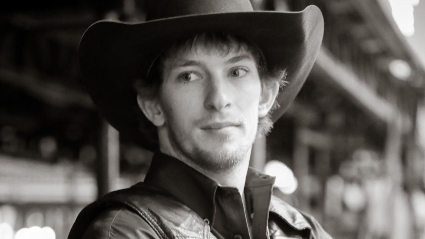 Mason Lowe, 25, had been a professional bull rider for seven years.