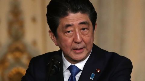 Japanese Prime Minister Shinzo Abe will attend Davos.