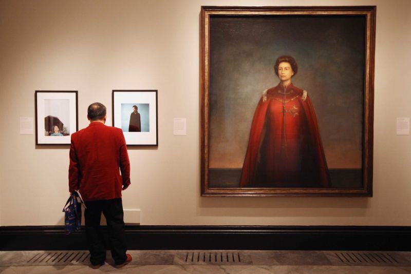 How artists portrayed Queen Elizabeth II through her reign image