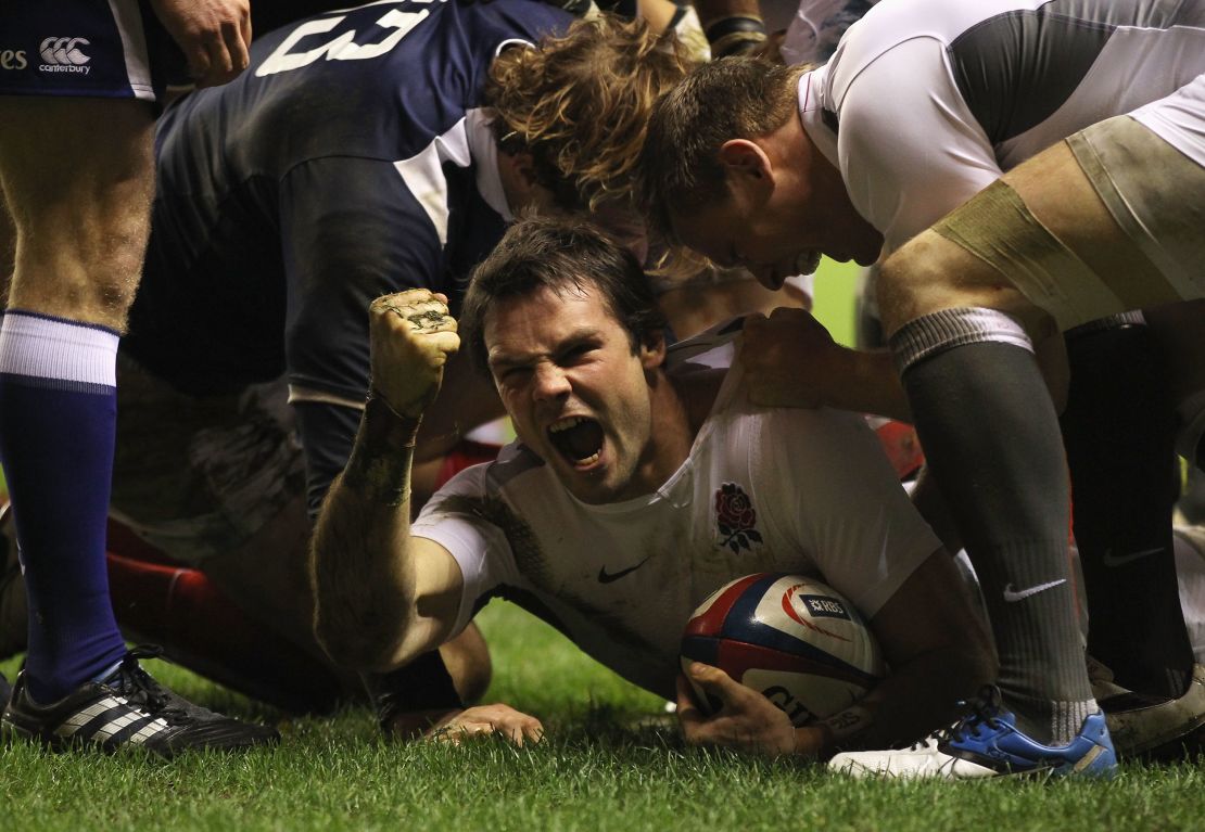 Ben Foden scores a try against France in the Six Nations