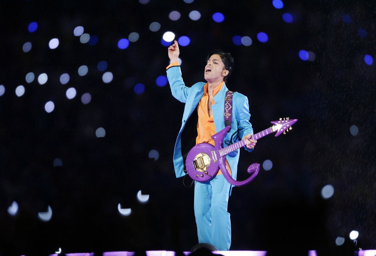 Prince at Super Bowl XLI  in 2007.