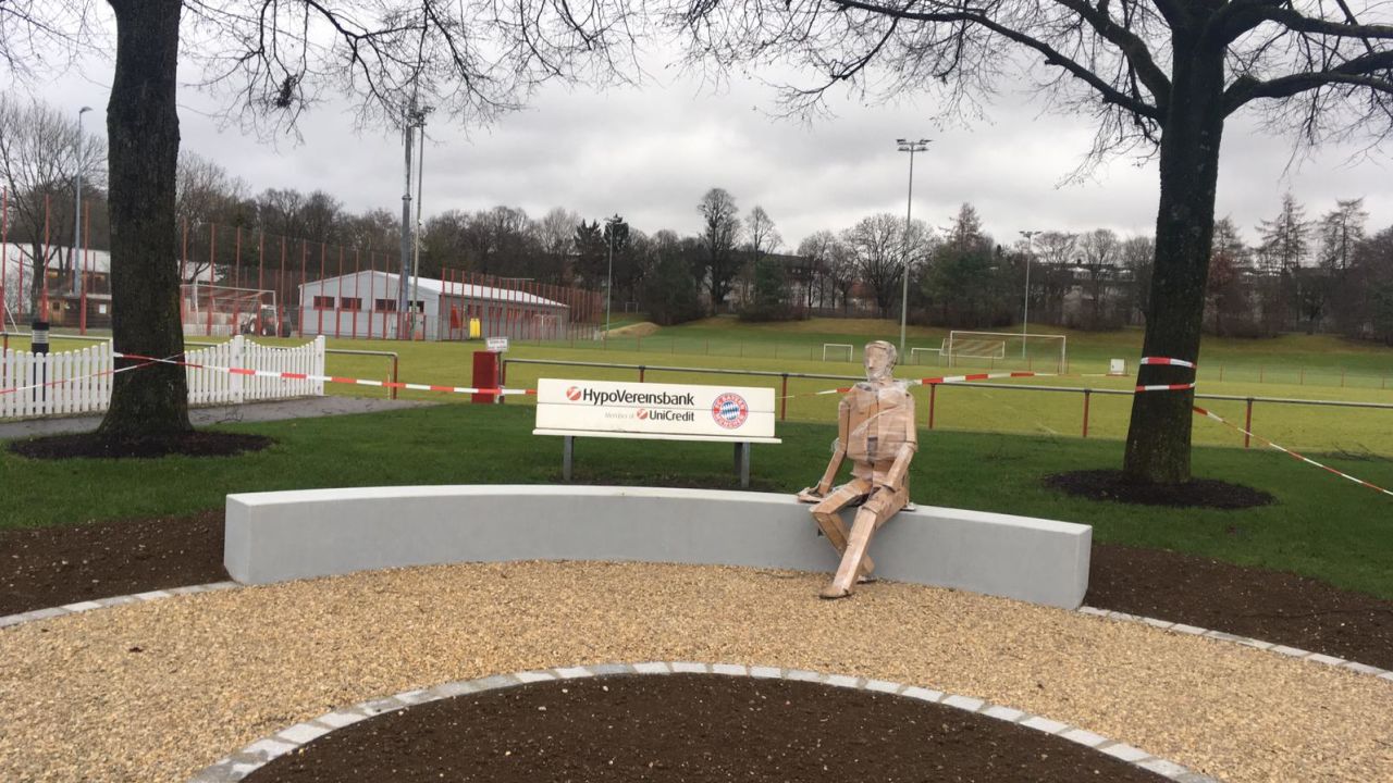 A mock up of the Kurt Landauer statue at the club's training ground.