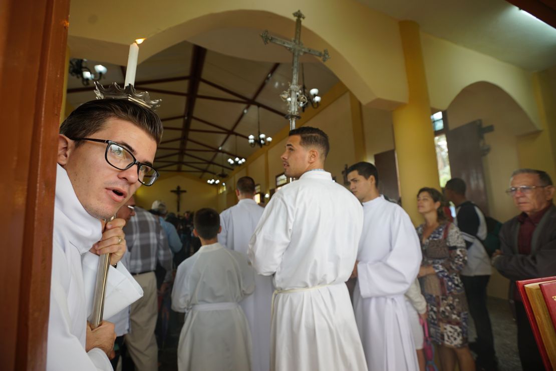 Mass begins at a new Catholic church in Western, Cuba, the first to be built in 60 years.