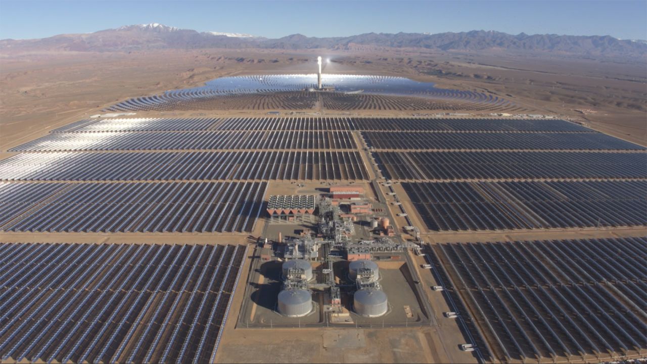 The Noor-Ouarzazate Solar Power Station in Morocco is the largest concentrated solar power site in the world, producing enough electricity to power a city the size of Prague. Spread across 3,000 hectares -- equivalent to 3,500 soccer pitches -- its<a href="https://edition.cnn.com/2019/02/06/motorsport/morocco-solar-farm-formula-e-spt-intl/index.html" target="_blank"> 580-megawatt</a> output saves the planet from over 760,000 tonnes of carbon emissions annually.