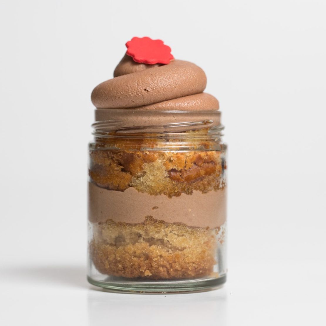 A vegan cupcake jar from Dreamy Creations