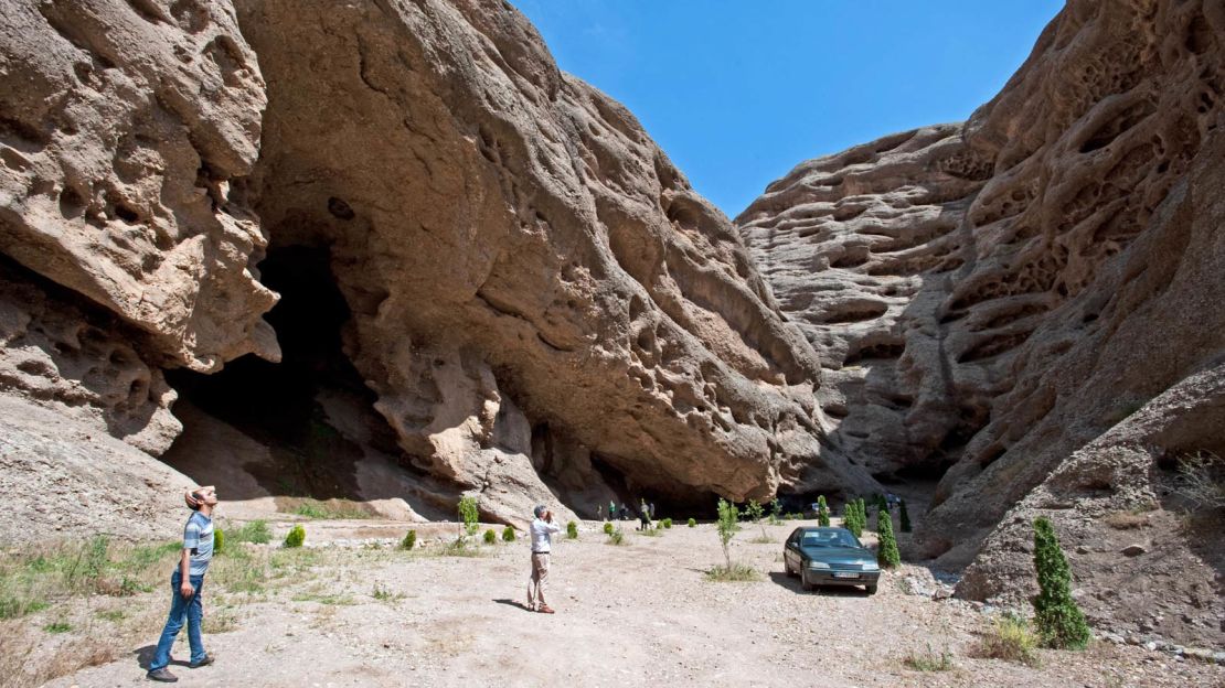 Odd rock formations enliven an Alamut side-valley near Andej village.