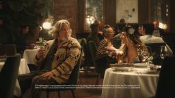Jeff Bridges and Sarah Jessica Parker in a Stella Artois ad