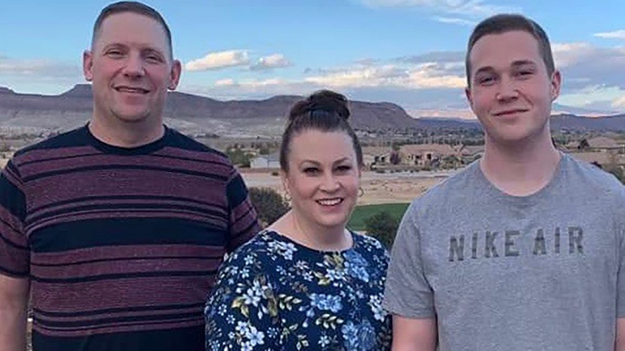 Dillon Hooley cut back on his insulin to reduce the financial hardship for his parents, Jason and Mindie.