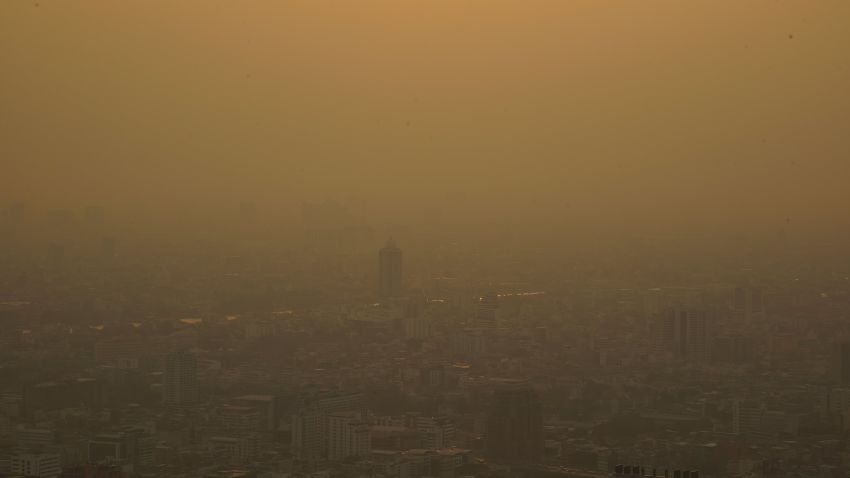 Thailand's Ministry of Education has ordered all schools in Bangkok and some surrounding provinces to close for the remainder of the week amid concerns over dangerous levels of air pollution.Bangkok's air quality has fallen to harmful levels with the quantity of unsafe dust particles -- known as PM2.5 -- exceeding what is considered safe in 41 areas around the capital, the country's Department of Pollution Control said in a Facebook post.