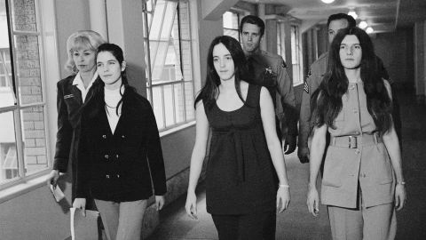 Van Houten, far left, with Manson family members Susan Atkins, center, and Patricia Krenwinkel in 1970.