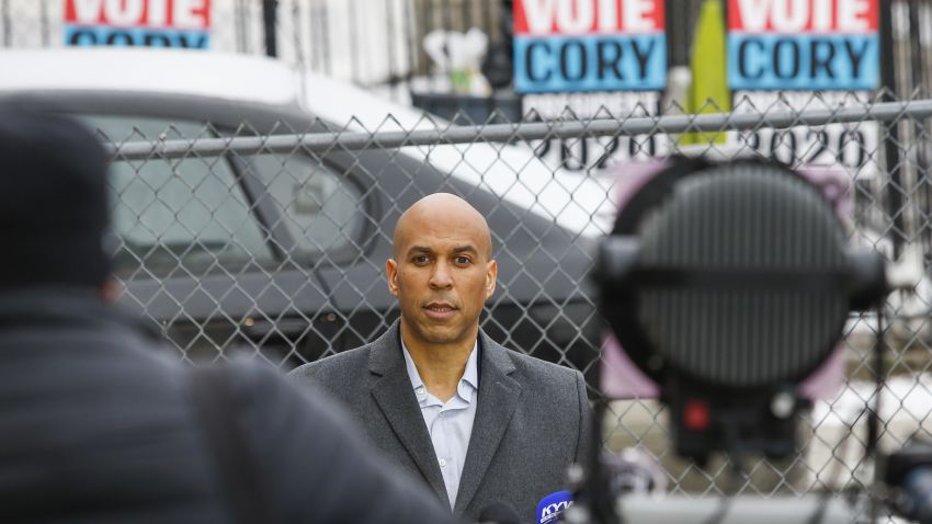 NEWARK, NJ - FEBRUARY 01: Sen. Cory Booker (D-NJ) (C) announces his presidential bid during a press conference on February 1, 2019 in Newark, New Jersey. Sen. Cory Booker launched his 2020 presidential campaign today, joining an already crowded field of hopefuls with his Senate colleagues. Booker is the second African-American entering the race, after Sen. Kamala Harris (D-CA). (Photo by Eduardo Munoz Alvarez/Getty Images)