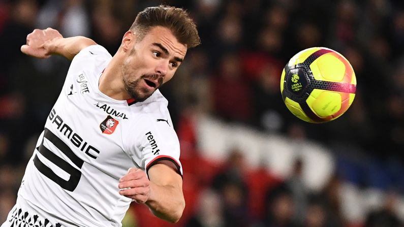 Rennes defender Damien Da Silva eyes the ball during a French league match against Paris Saint-Germain on Sunday, January 27.