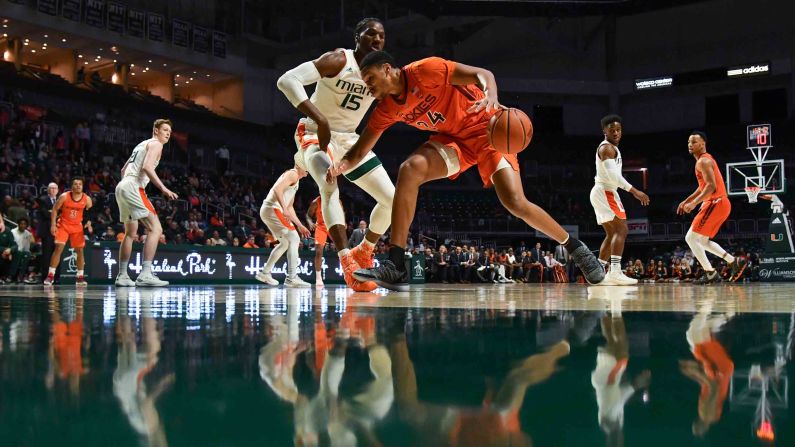Virginia Tech's Kerry Blackshear Jr. drives to the basket during an ACC game at Miami on Wednesday, January 30.