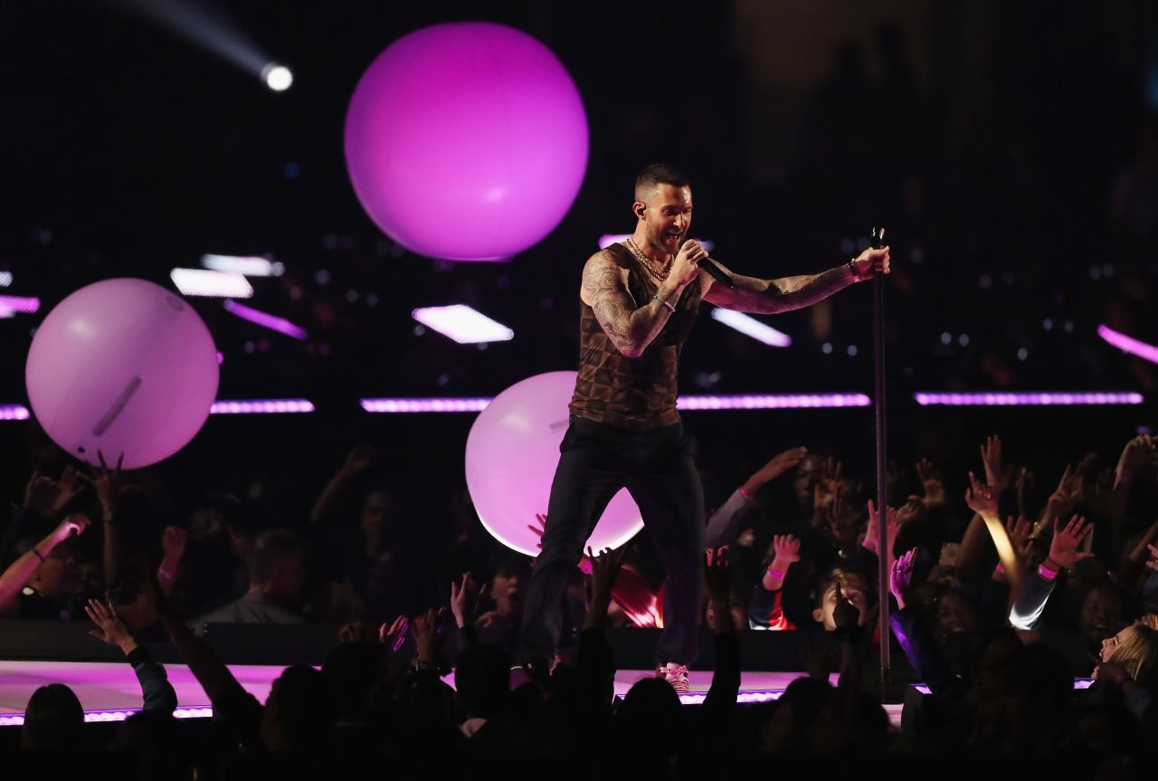 Other Maroon 5 songs performed during the show included "Sugar," "This Love" and "She Will Be Loved."