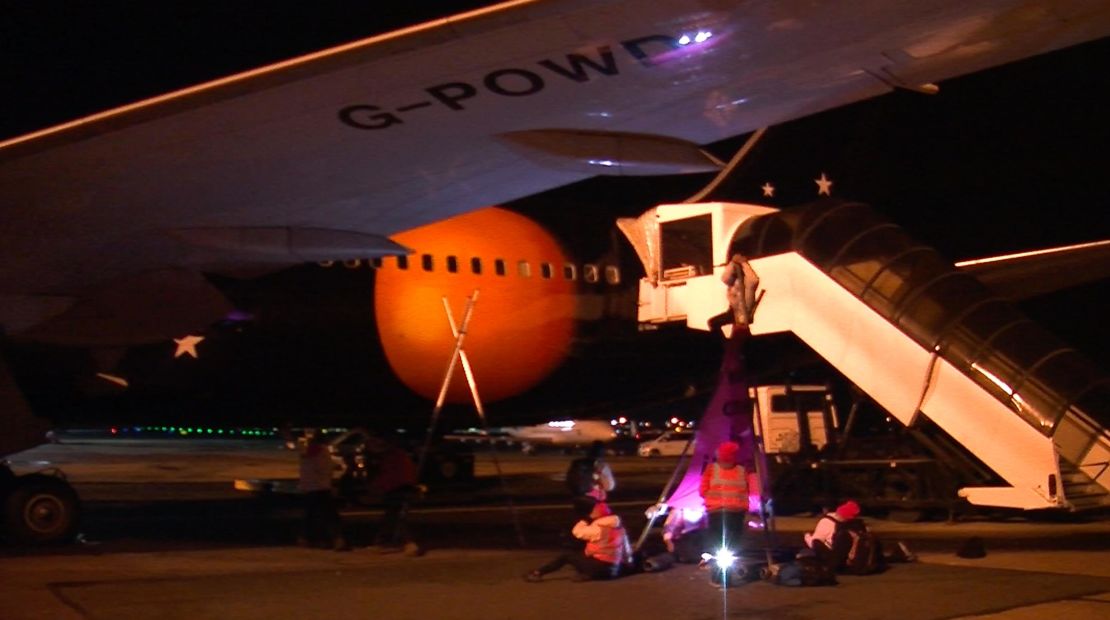 A group of 15 activists blocked a deportation charter flight from taking off from British soil.
