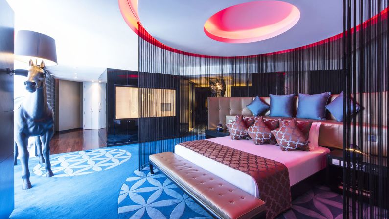 <strong>Hospitality horse:</strong> But what the W Hotel strives to do is astound -- and the real element of the surprise is in the bedroom. There in the corner is a life-size plastic horse, which also functions as a lamp. 