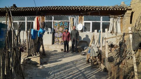 Qin Taixiao (right) and his wife Sun Sherong have spent almost the entire year alone in their secluded village.
