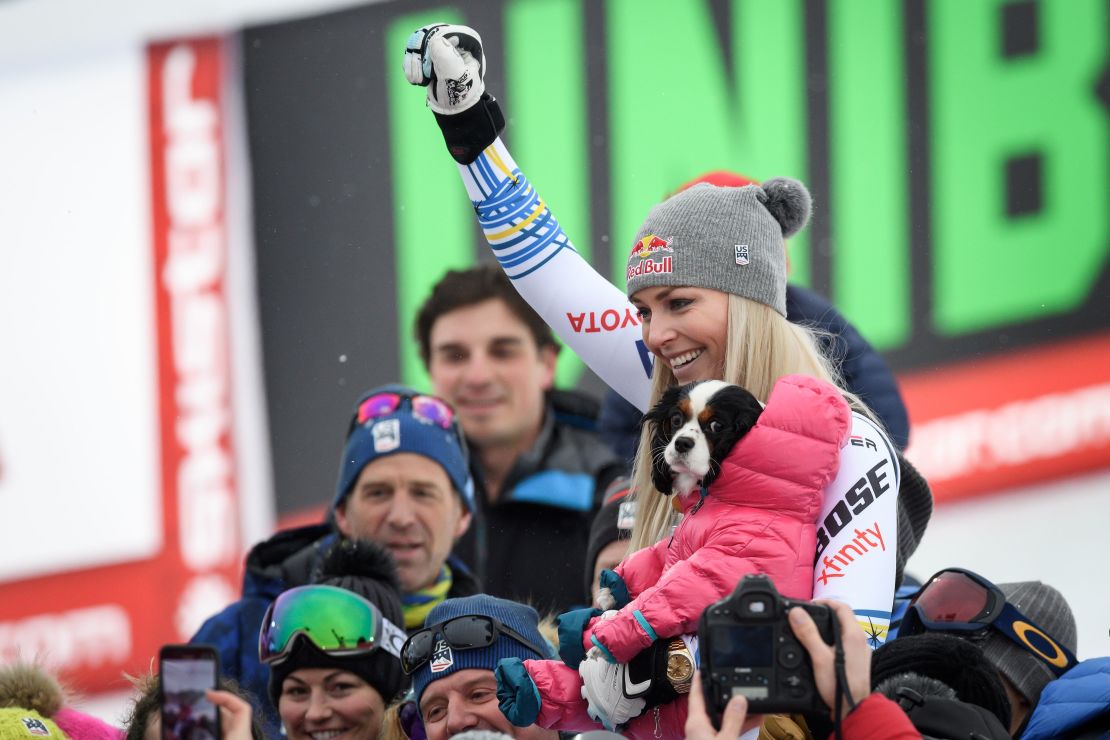 Vonn with one of her dogs after her final downhill.