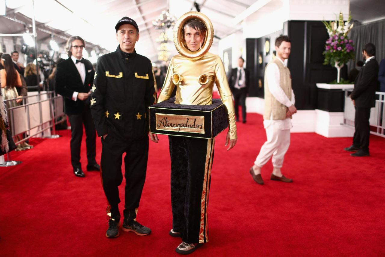 Andrea Echeverry from the Colombian rock band Aterciopelados dressed up as a Grammy.