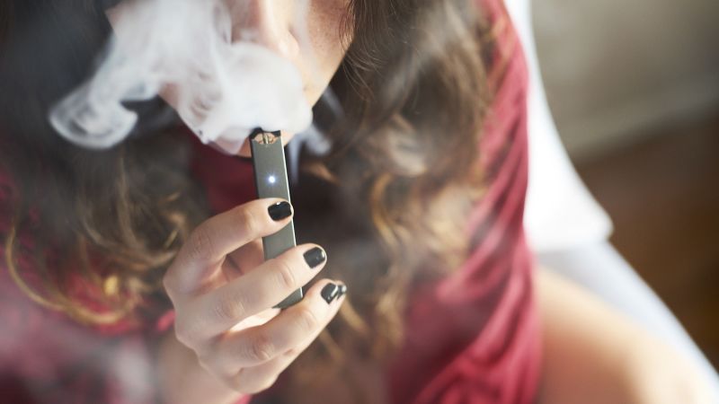 Students aim to stop vaping epidemic