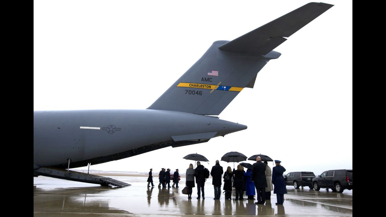 A US Army carry team moves the flag-draped casket of former US Rep. John Dingell after it arrived at Andrews Air Force Base in Maryland on Tuesday, February 12. Dingell, the longest-serving member of Congress on record and a politician whose voice loomed large even after he left Capitol Hill, <a href="https://www.cnn.com/2019/02/07/politics/john-dingell-dead/index.html" target="_blank">died on February 7</a> at the age of 92.