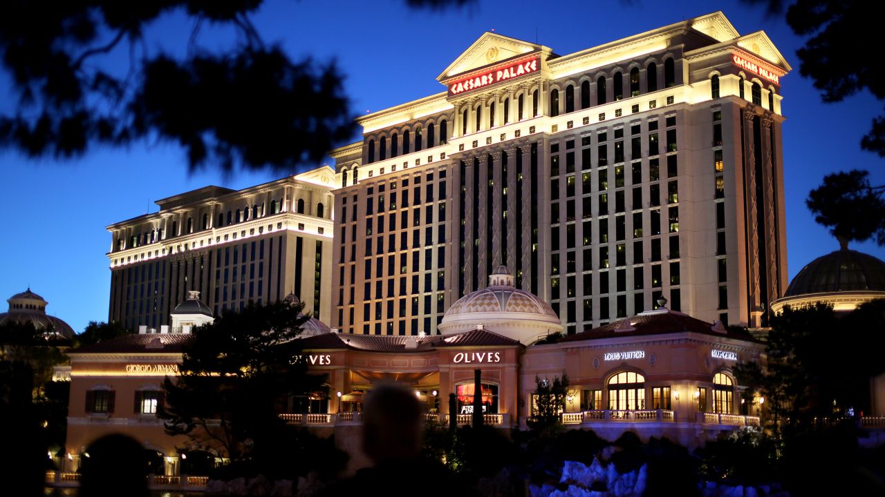 The world-famous Caesars Palace Hotel once hosted a Formula One race in its parking lot.