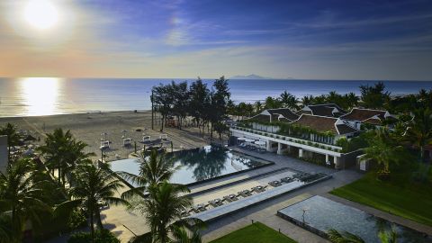Pullman Danang Beach Resort offers an extensive range of water and family-friendly activities.
