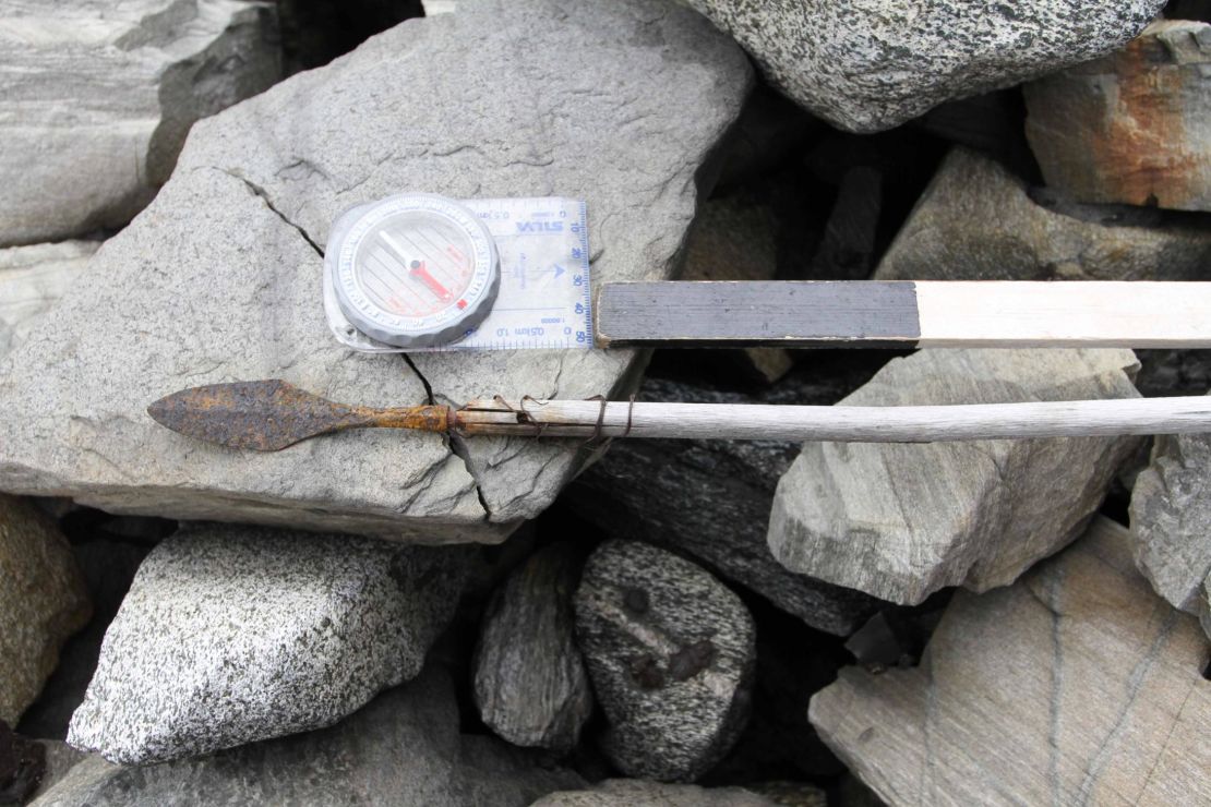 A Viking Age arrow was found at an ice site in the Jotunheimen Mountains. Nearly 70 arrows have been found on this site. The oldest dates back 6,000 years. 