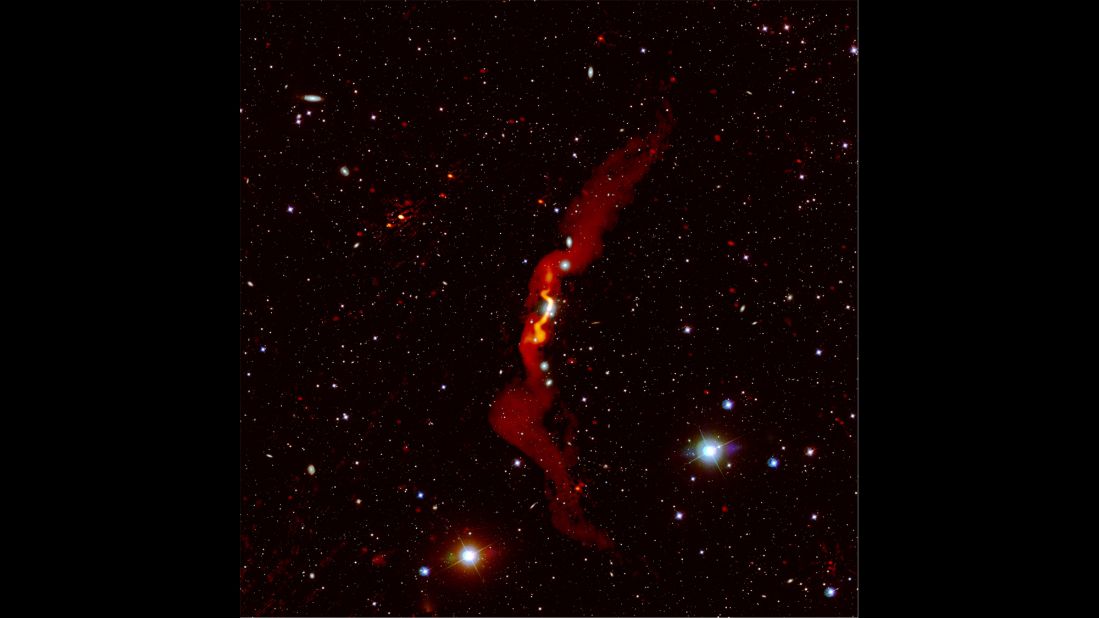 Radio galaxy 3C31 is more than 3 million light-years in size.