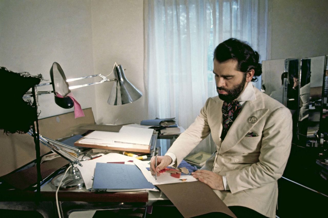 Lagerfeld pictured in his Paris apartment in 1974.