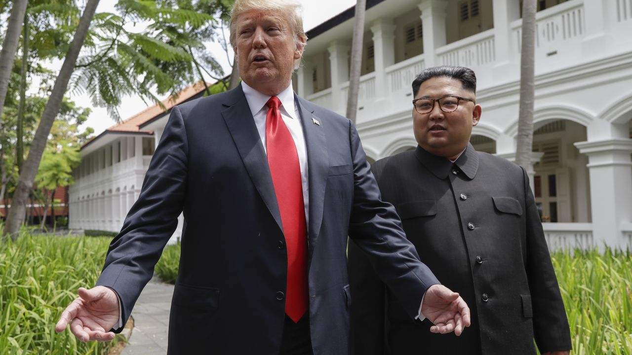 02 trump kim jong un UNF