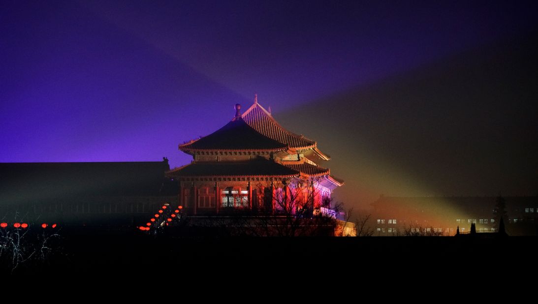 China's Forbidden City opens to the general public at night for the first  time in 94 years - The Washington Post