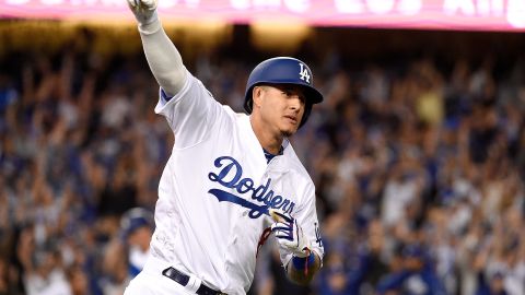 Manny Machado has reportedly agreed a $300m deal with the San Diego Padres.