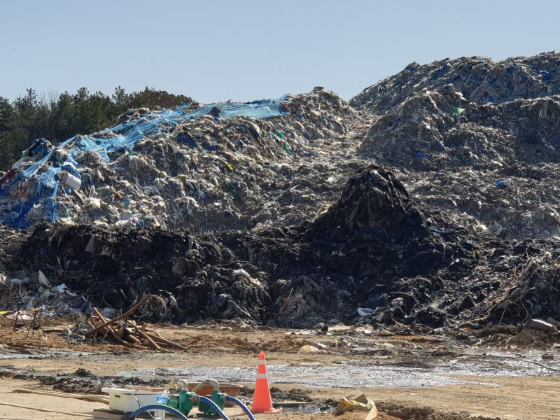 South Korea's Plastic Problem Is A Literal Trash Fire | CNN