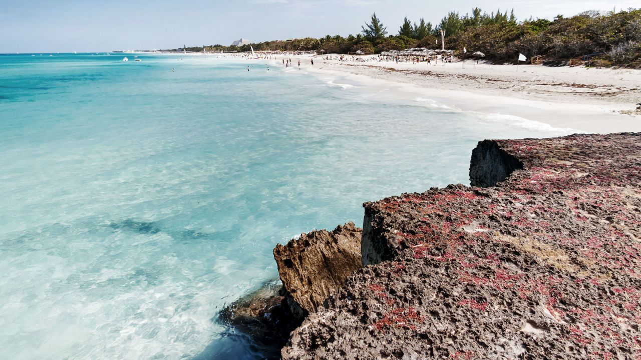 <strong>2. Varadero Beach, Cuba:</strong> Positioned in the popular beach resort town of the same name, Varadero came in second on the list.