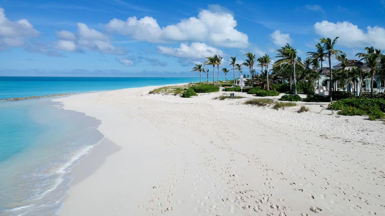 <strong>5. Grace Bay Beach, Turks and Caicos: </strong> With its warm waters and white sands, this beach on the island of Providenciales just made it into the top five.