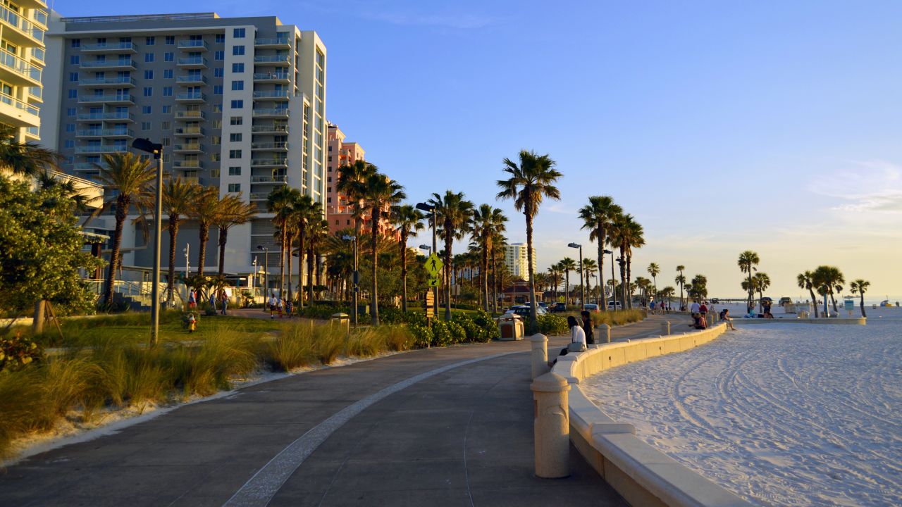 <strong>6. Clearwater Beach, Florida: </strong>The highest US entry on the list, Clearwater has received rave reviews for its calm waters and family vibe.