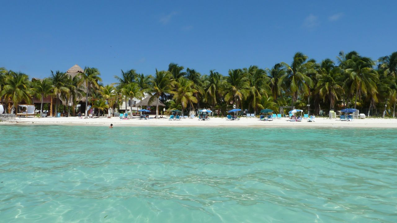 <strong>9. Playa Norte, Yucatán Peninsula, Mexico: </strong>Lined with palm trees, Playa Norte is highly rated thanks to its stunning blue waters and soft, white sand.
