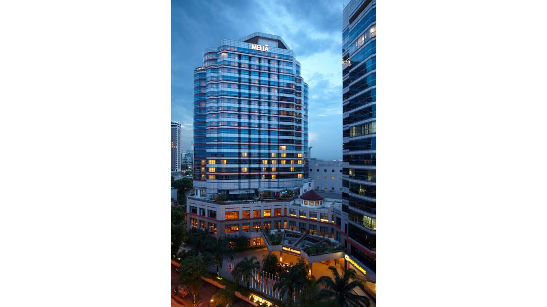 <strong>Central location: </strong>A 21-story property made up of 301 rooms and suites, it's located in the historic heart of the city.