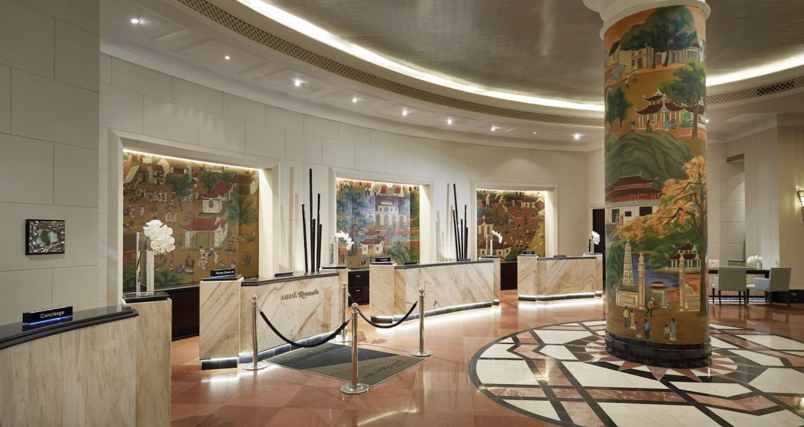 <strong>Reception/Lobby: </strong>The hotel's lobby is decorated in traditional Vietnamese artwork. 