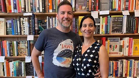 Husband and wife booksellers Seth Marko and Jennifer Powell thought they would have to shut down their store when Marko had to have emergency surgery.