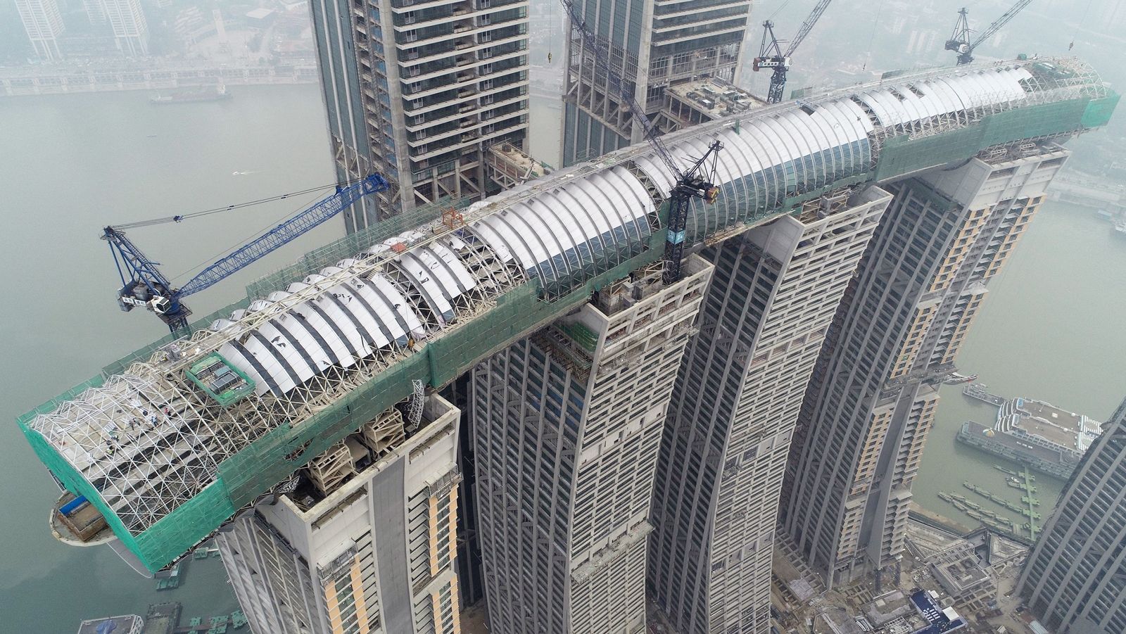 Raffles City Chongqing: latest engineering marvel | CNN