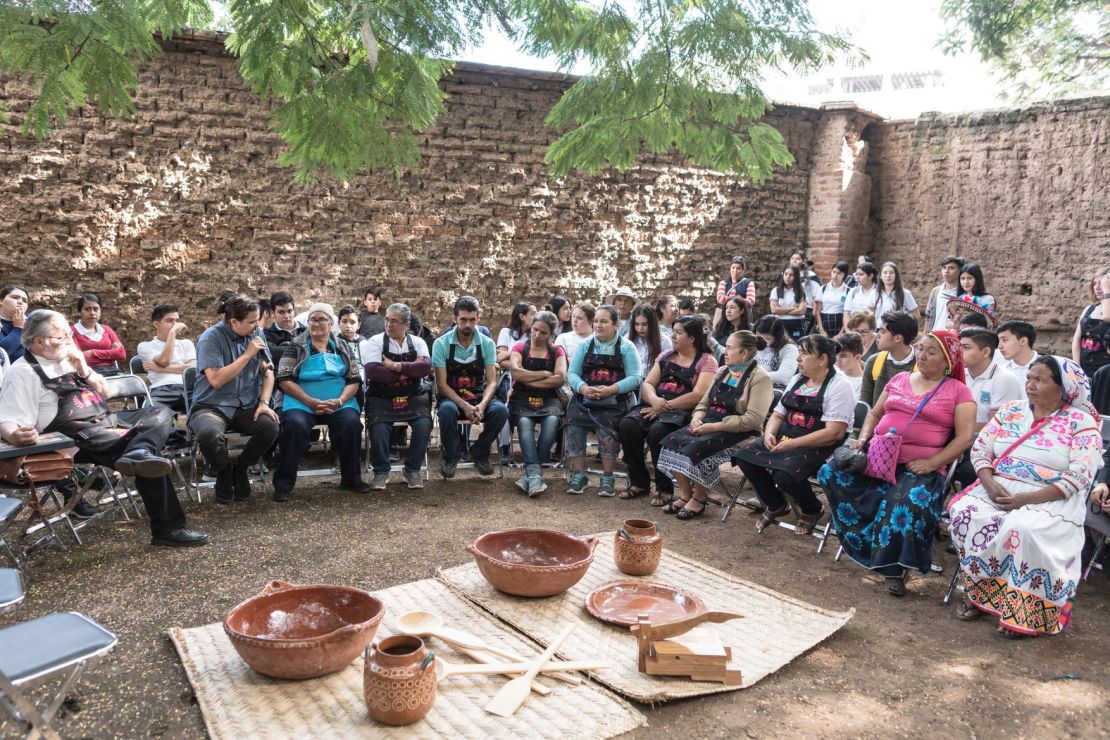 Fogones y Metates is an annual culinary festival organized by Fundación Beckmann in December. The theme for this year's festival will be chili and tequila.