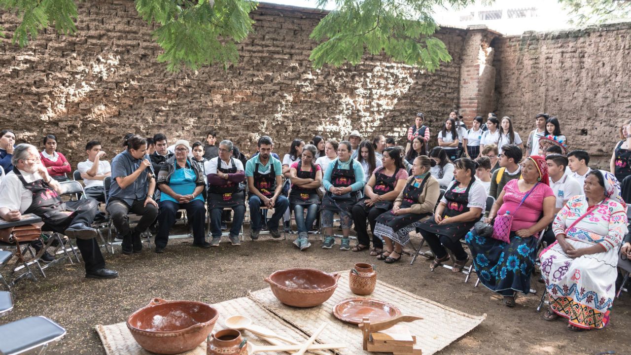 Fogones y Metates is an annual culinary festival organized by Fundación Beckmann in December. The theme for this year's festival will be chili and tequila. 