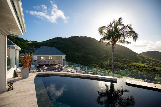 <strong>Poolside: </strong>Each of Le Toiny's 22 rooms includes a large deck with a plunge pool and plenty of chairs to lounge on.