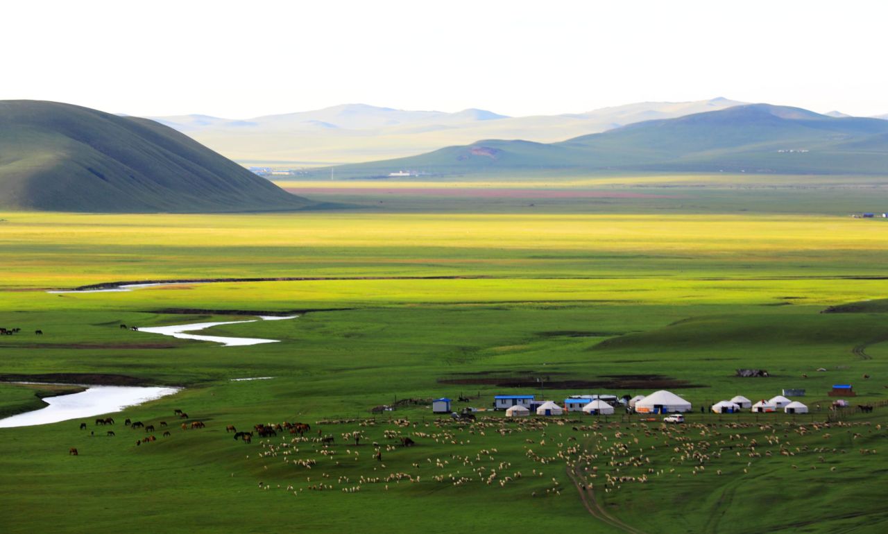 <strong>Hulunbuir: </strong>Hulunbuir may not have the population to even come close to being named a megacity, but the prefecture-level city in Inner Mongolia is China's largest city by size. Hulunbuir's total jurisdiction area measures 263,954 square kilometers. 