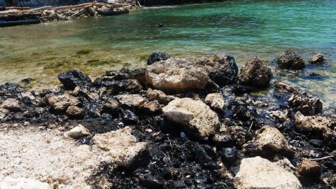Oil from a leaking vessel in the Solomon Islands washes ashore near a UNESCO World Heritage Site.