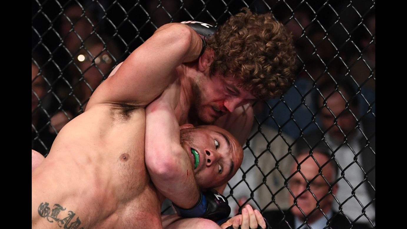 Ben Askren wrestles Robbie Lawler in their welterweight fight during UFC 235 at T-Mobile Arena on Saturday, March 2. Askren won by submission in the first round.